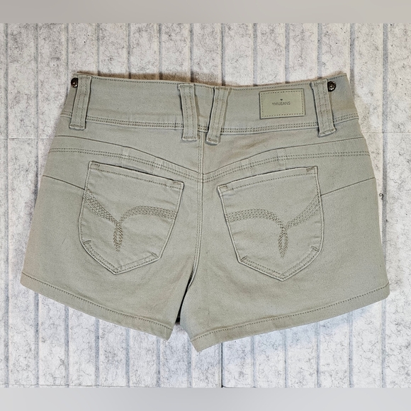 YMI Wanna Betta Butt? Green Distressed Denim Shorts • Size 1/25 - Picture 2 of 2